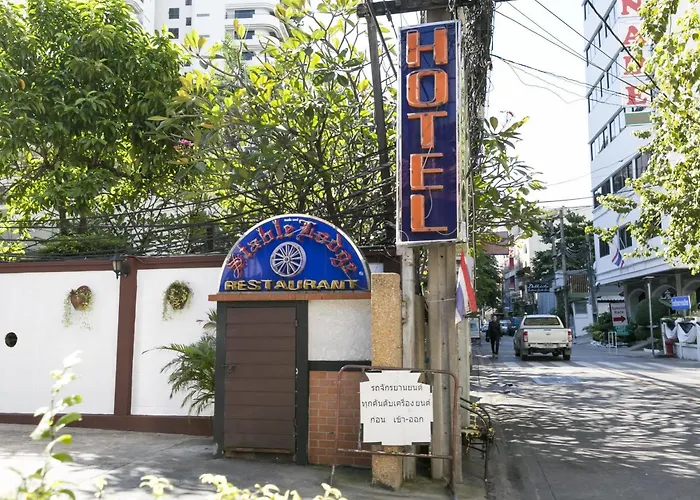 Stable - Sha Certified 3* Bangkok